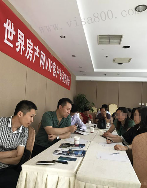 會(huì)后,主辦方為客戶提供一對(duì)一答疑互動(dòng)